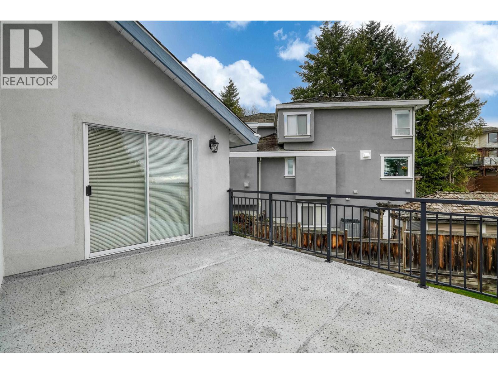 8 Greystone Place, Port Moody, British Columbia  V3H 4T5 - Photo 37 - R3095242