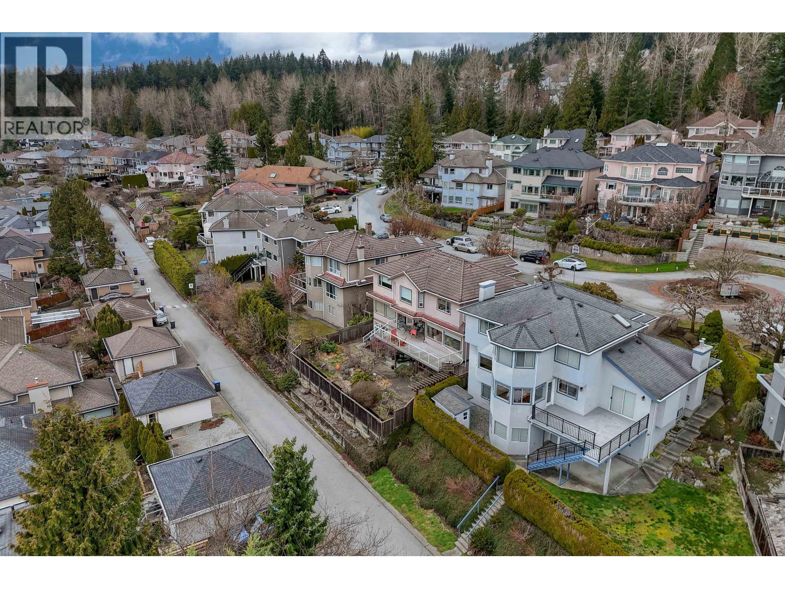 8 Greystone Place, Port Moody, British Columbia  V3H 4T5 - Photo 33 - R3095242