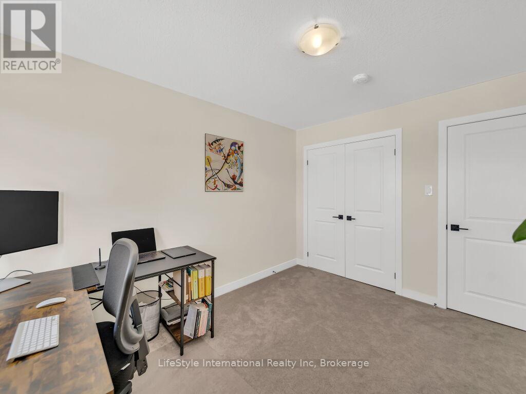 24 Hutchison Road, Guelph, Ontario N1L 0R4 - Photo 29 - X12839806