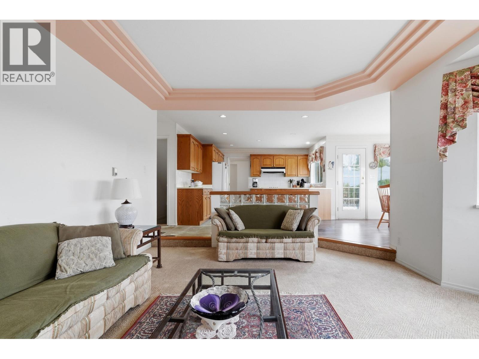 8 Greystone Place, Port Moody, British Columbia  V3H 4T5 - Photo 4 - R3095242