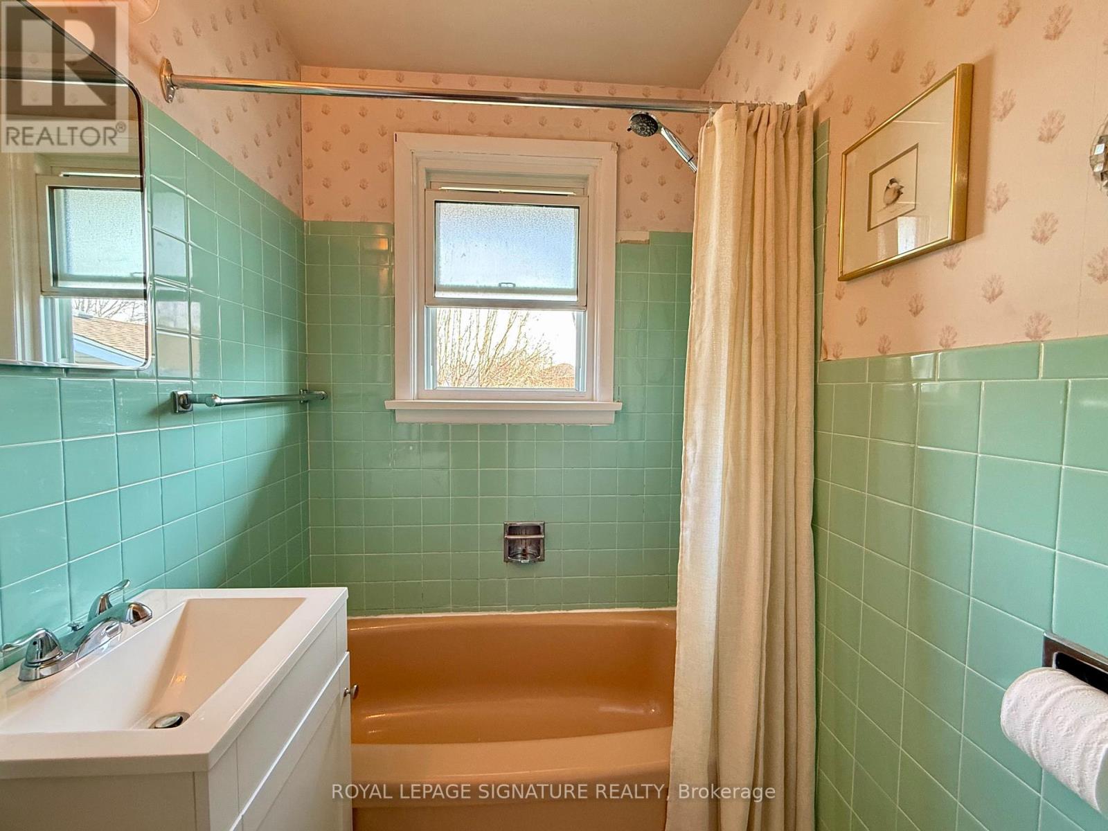 51 Spurgeon Drive, Chatham-Kent, Ontario  N7L 3W4 - Photo 9 - X12839620