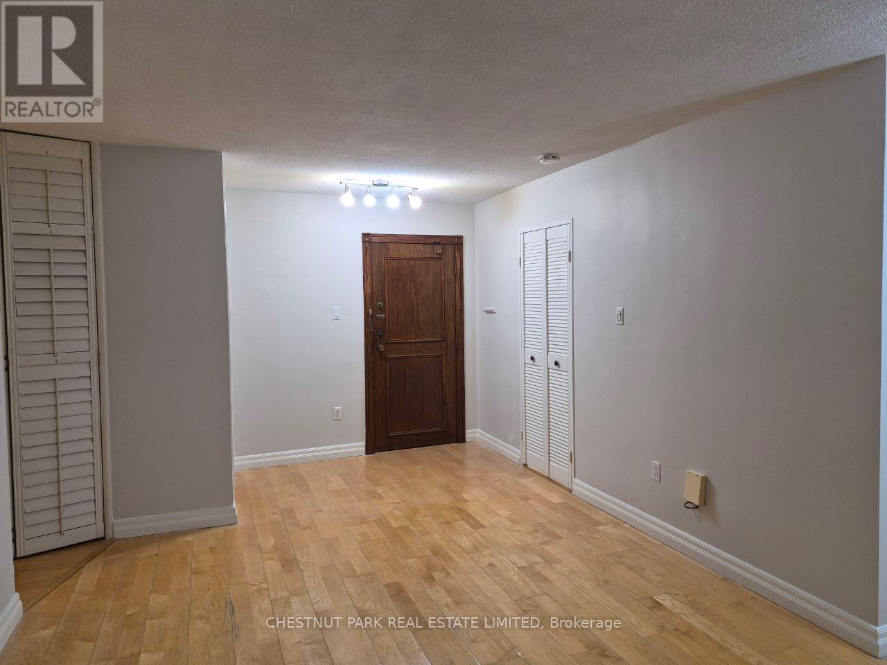 1404 - 260 Seneca Hill Drive, Toronto, Ontario  M2J 4S6 - Photo 13 - C12671438