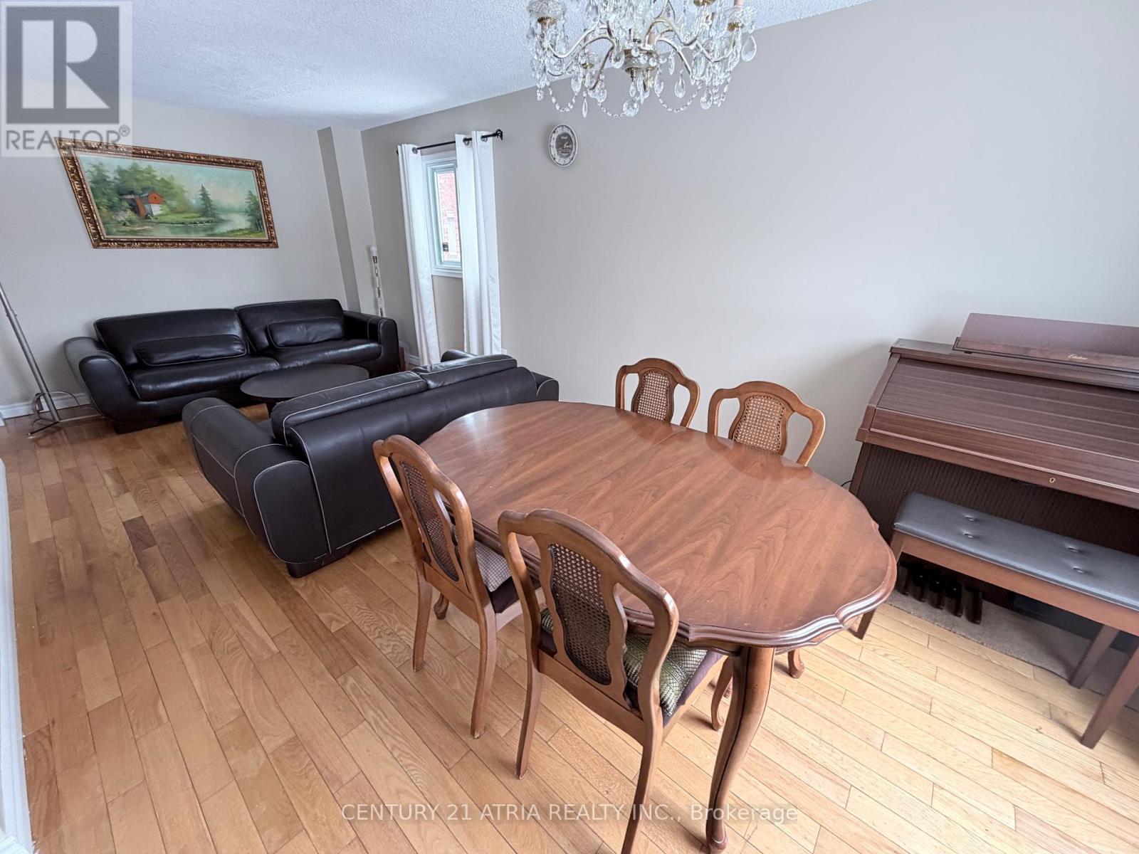 79 Maitland Drive, Markham, Ontario  L3R 4T6 - Photo 16 - N12829468