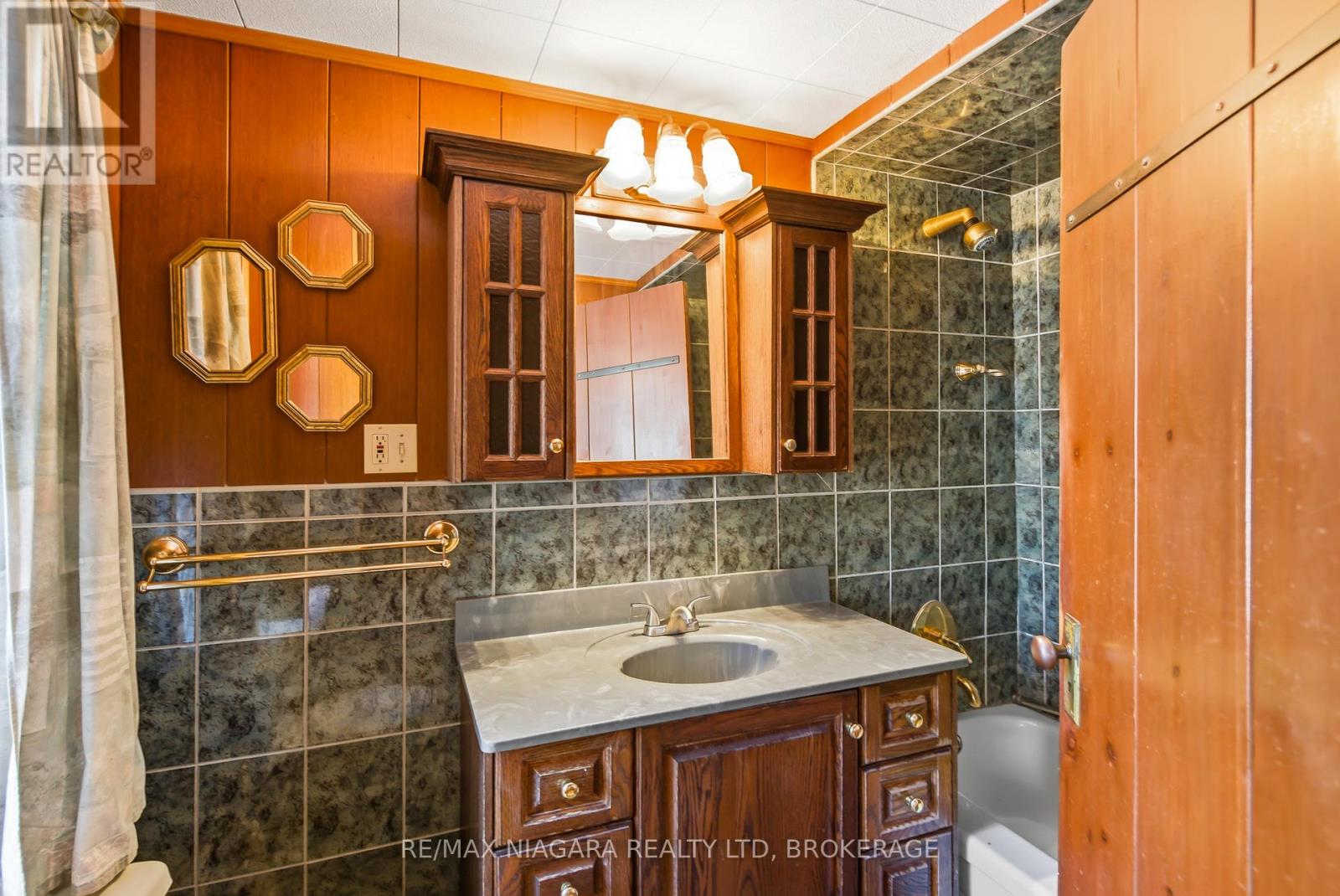 3014 Tecumseh Trail, Fort Erie, Ontario  L0S 1N0 - Photo 17 - X12839856