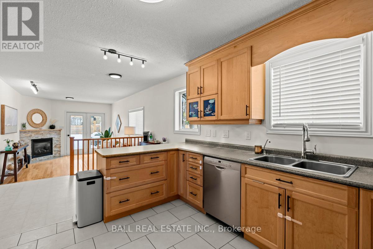 93 Facendi Drive, Peterborough, Ontario  K9J 6V2 - Photo 10 - X12839186