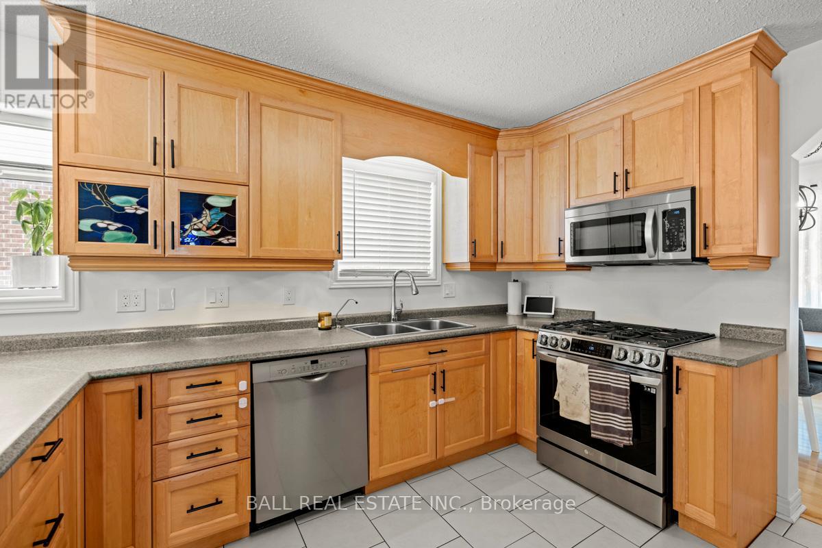 93 Facendi Drive, Peterborough, Ontario  K9J 6V2 - Photo 9 - X12839186