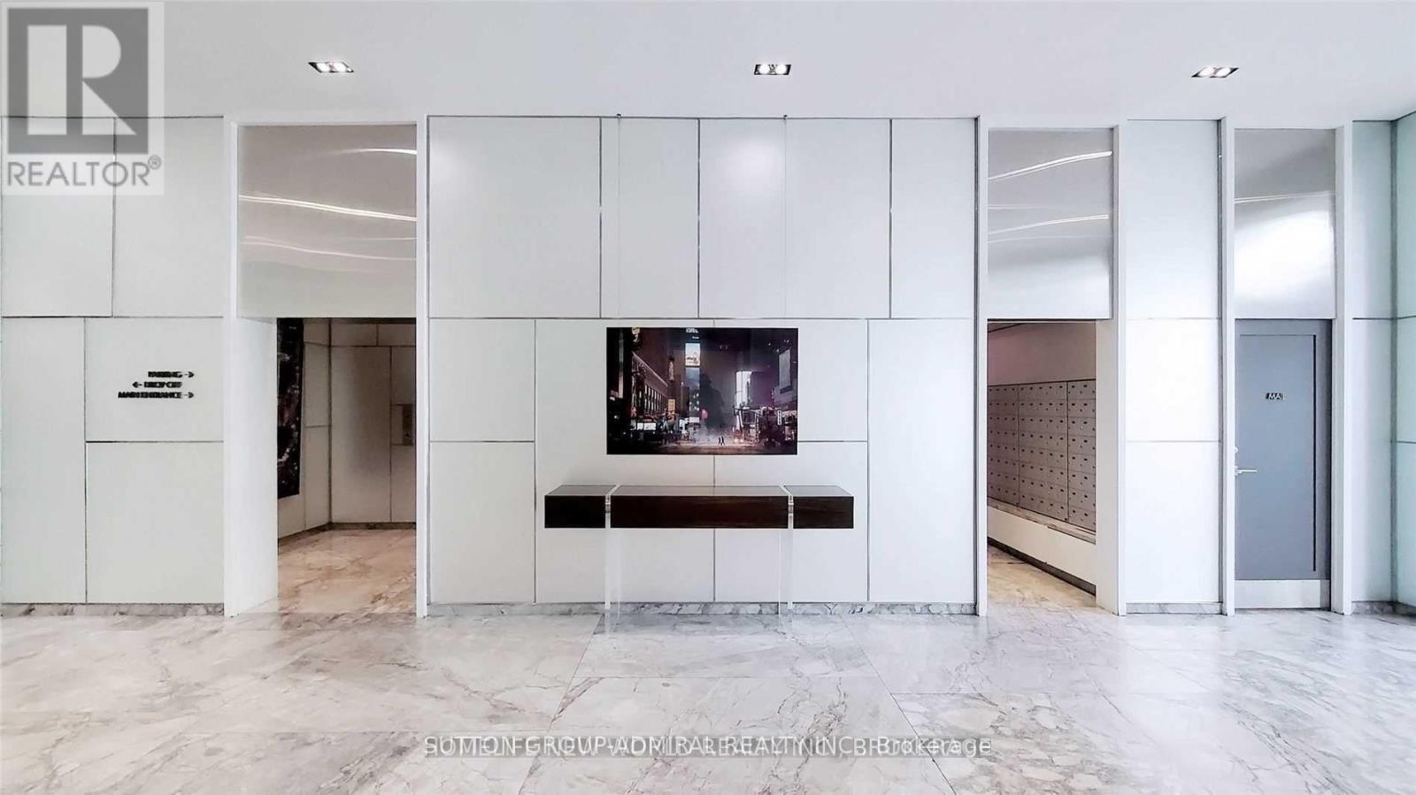 210 - 57 St Joseph Street, Toronto, Ontario  M5S 0C5 - Photo 3 - C12839908