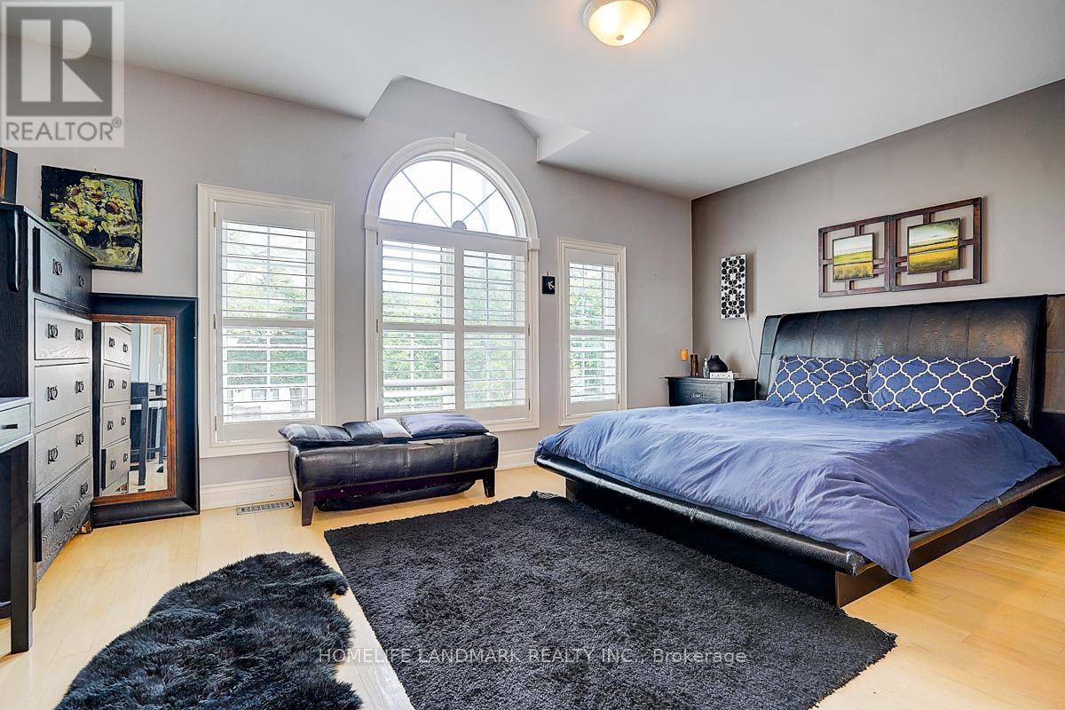 286 Hillcrest Avenue, Toronto, Ontario  M2N 3P4 - Photo 25 - C12839924