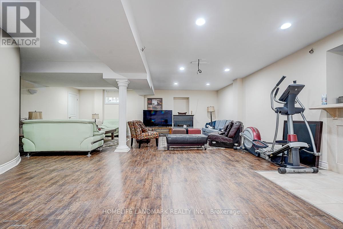 286 Hillcrest Avenue, Toronto, Ontario  M2N 3P4 - Photo 35 - C12839924