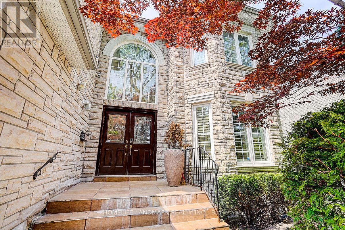 286 Hillcrest Avenue, Toronto, Ontario  M2N 3P4 - Photo 39 - C12839924