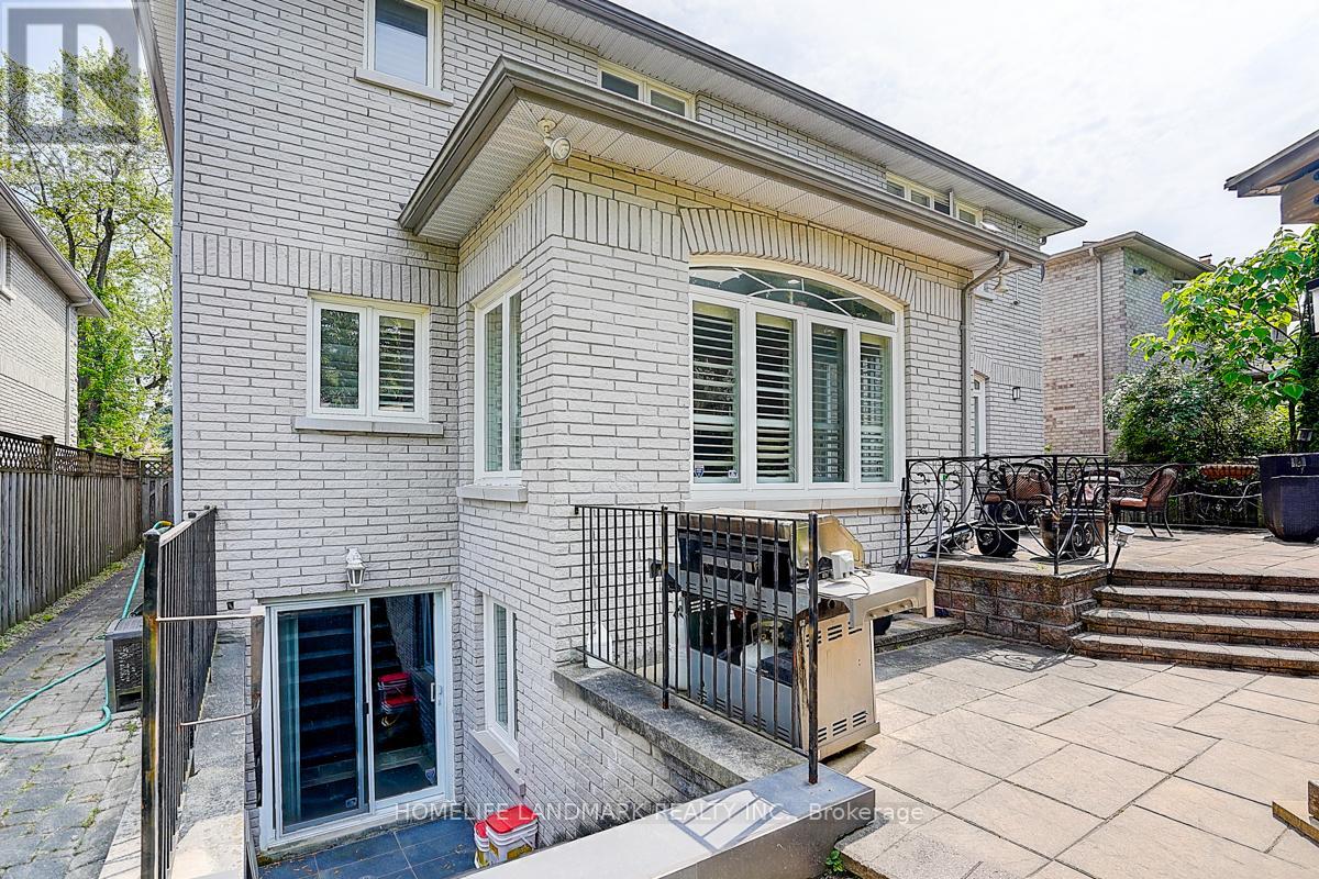 286 Hillcrest Avenue, Toronto, Ontario  M2N 3P4 - Photo 45 - C12839924