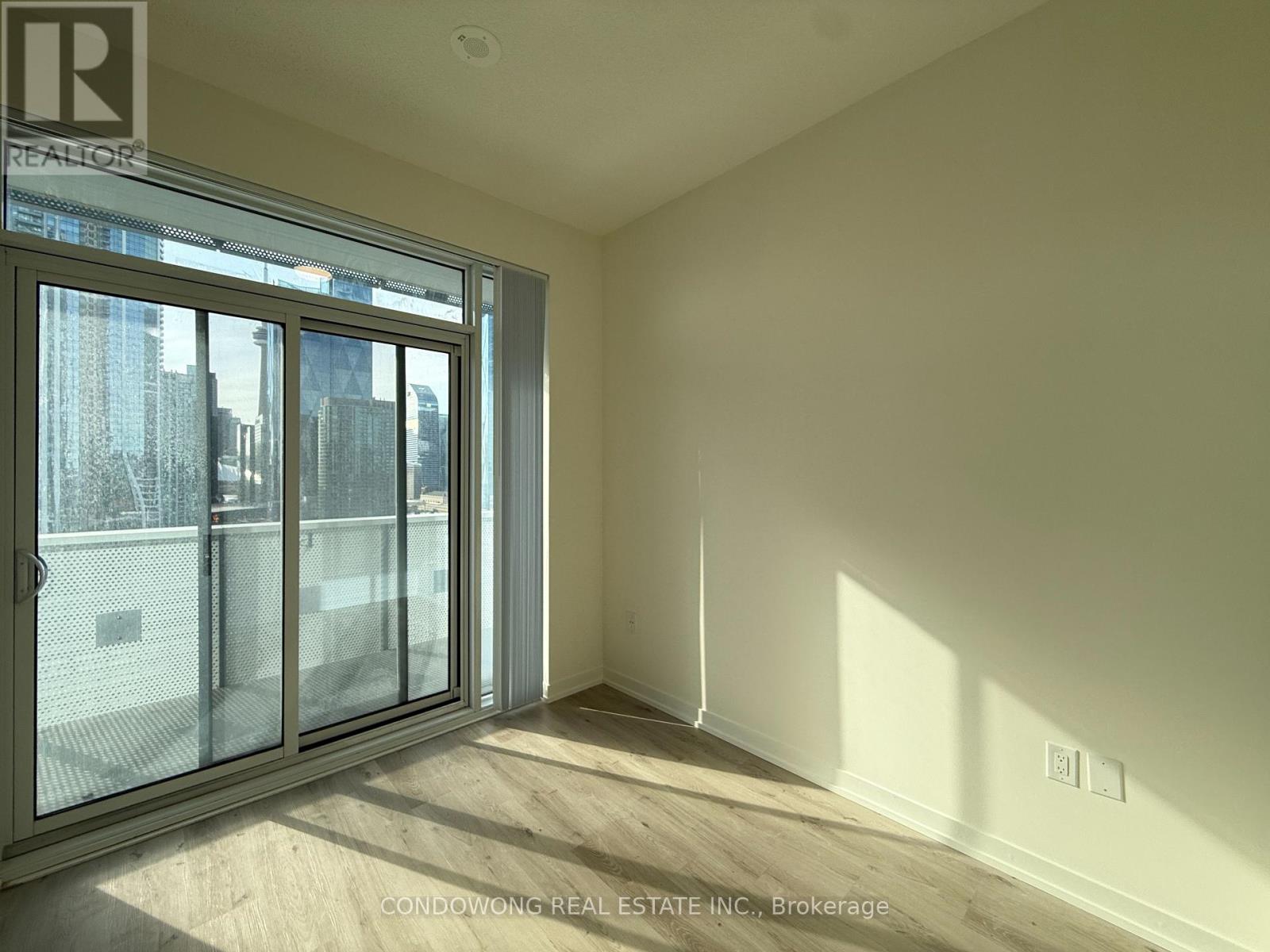 2211 - 138 Downes Street, Toronto, Ontario  M5E 0E4 - Photo 12 - C12839964