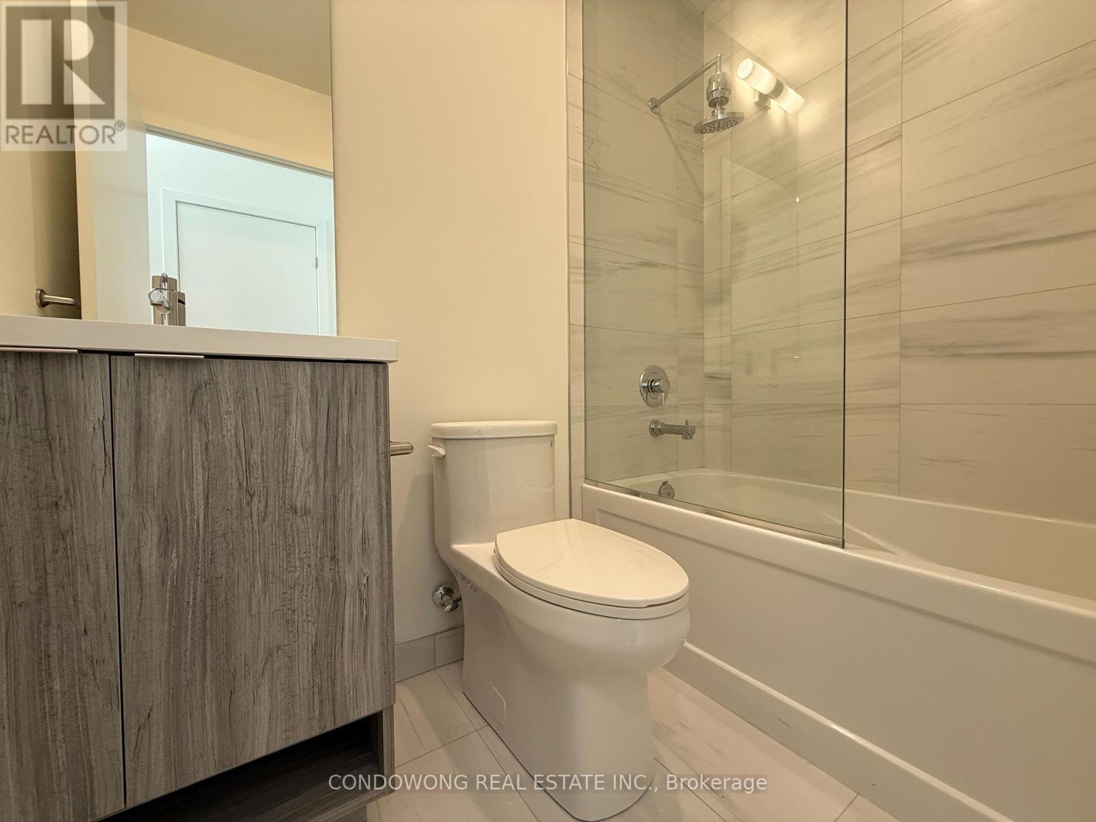 2211 - 138 Downes Street, Toronto, Ontario  M5E 0E4 - Photo 7 - C12839964