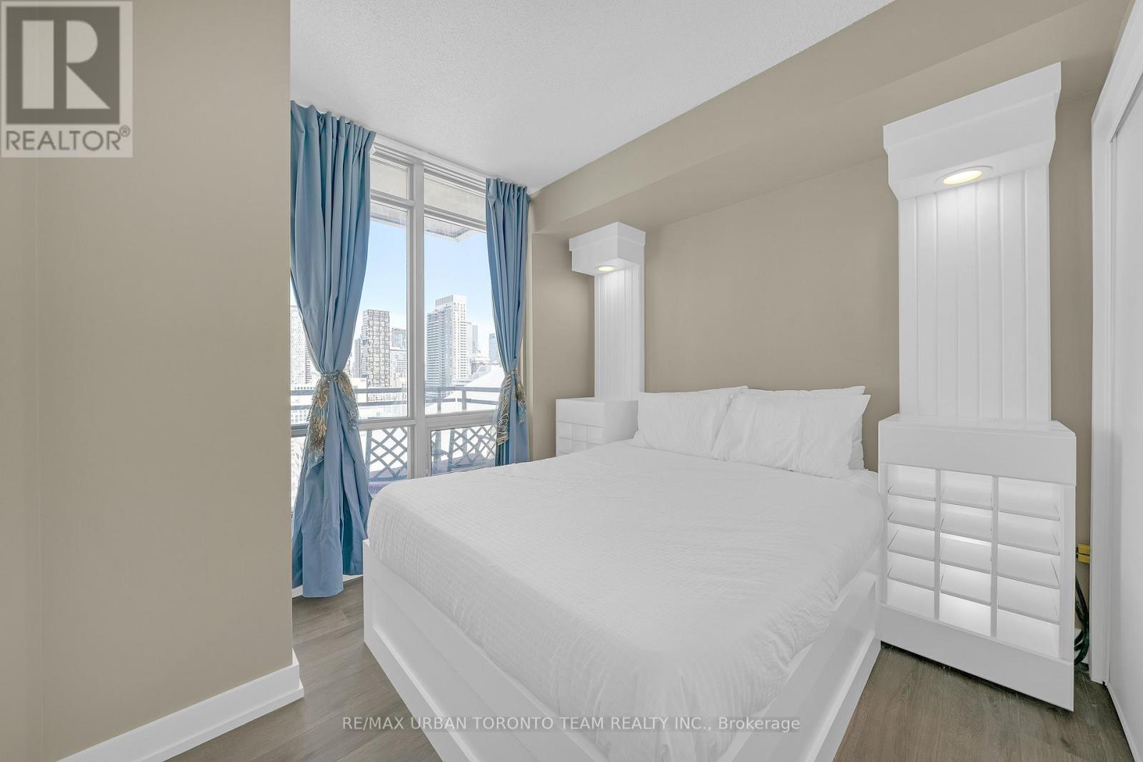 2909 - 5 Mariner Terrace, Toronto, Ontario  M5V 3V6 - Photo 11 - C12839986