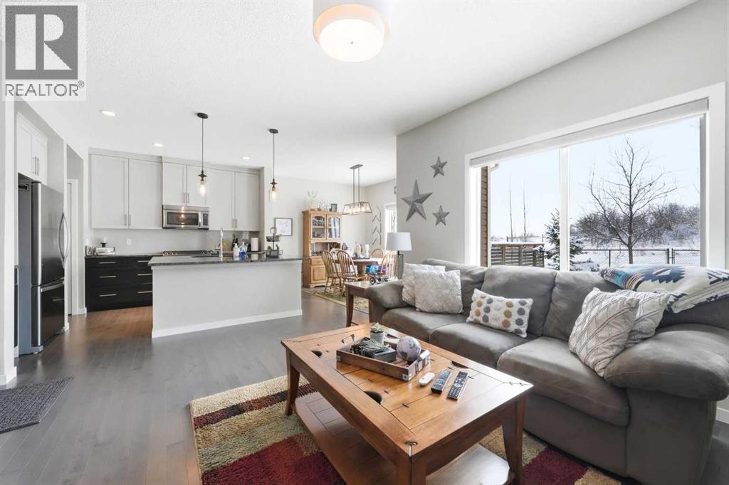 125 Fireside Cove, Cochrane, Alberta  T4C 0X4 - Photo 6 - A2288800