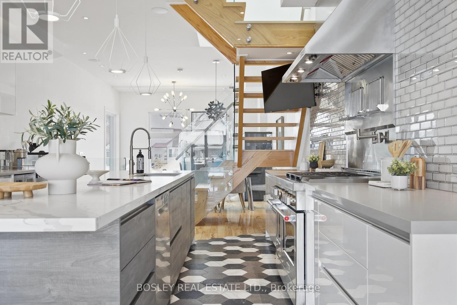 132 Aylesworth Avenue, Toronto, Ontario  M1N 2J6 - Photo 10 - E12839780