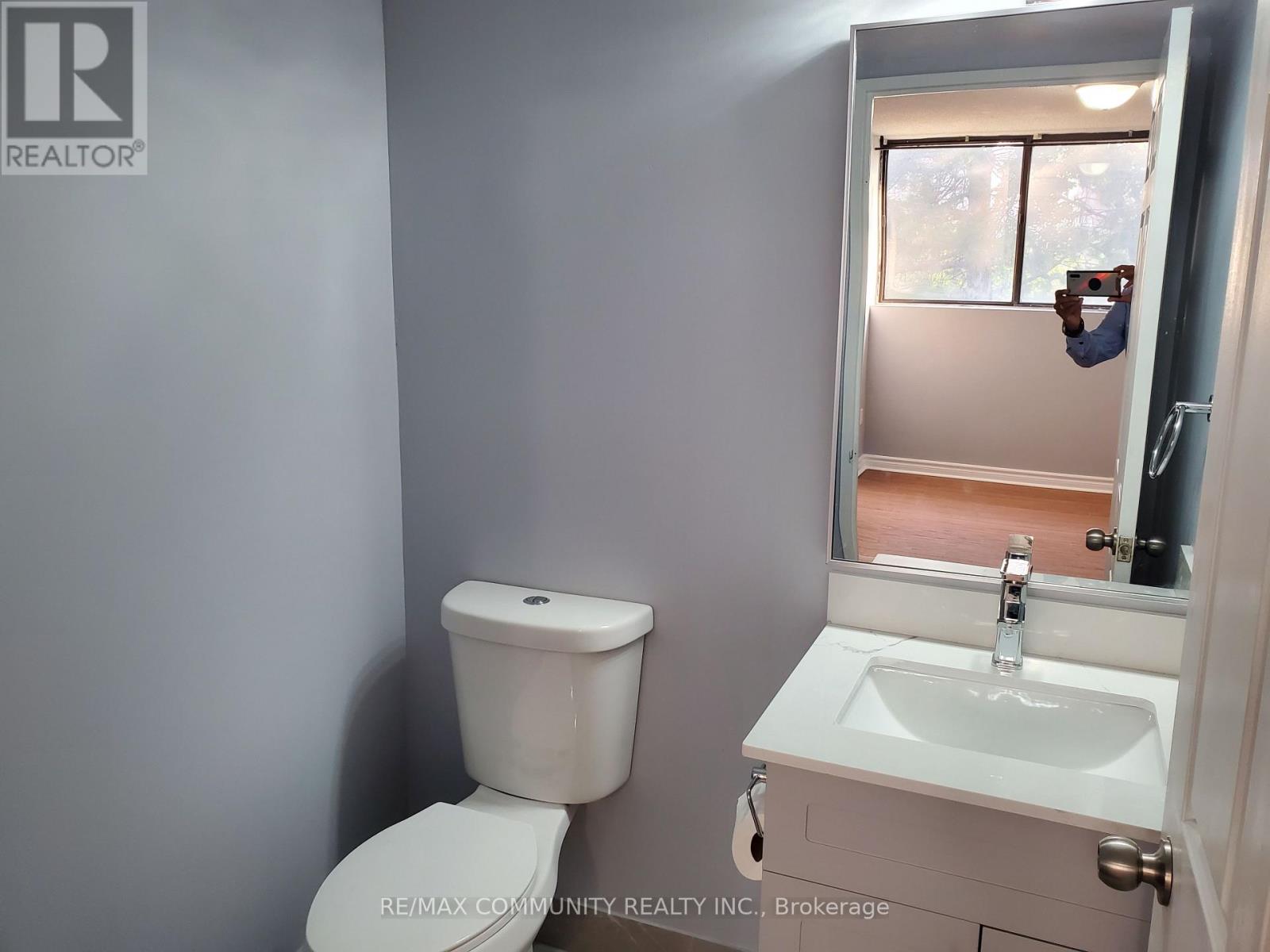 205 - 10 Tapscott Road, Toronto, Ontario  M1B 3L9 - Photo 13 - E12839784