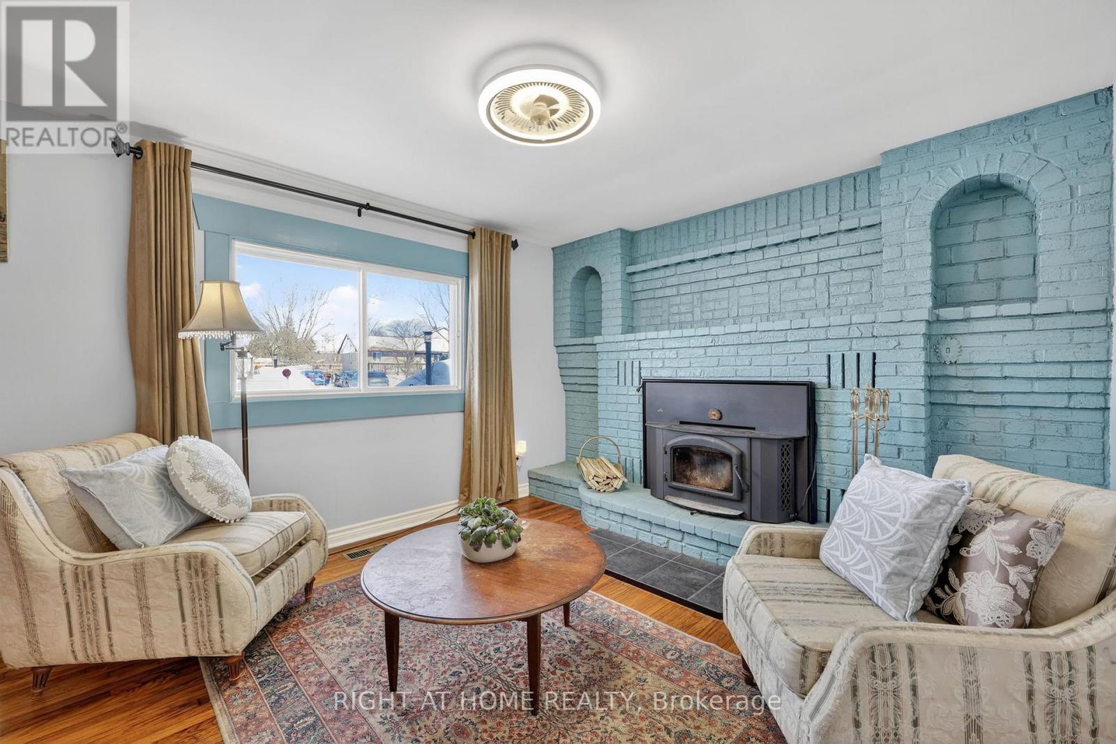 246 Calford Street, Essa, Ontario  L0M 1B0 - Photo 16 - N12839724