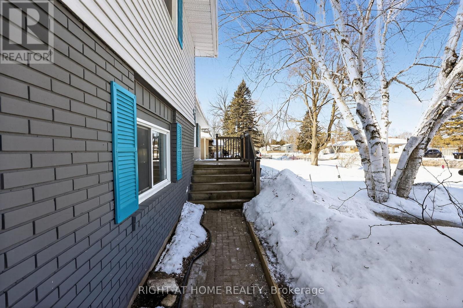 246 Calford Street, Essa, Ontario  L0M 1B0 - Photo 44 - N12839724