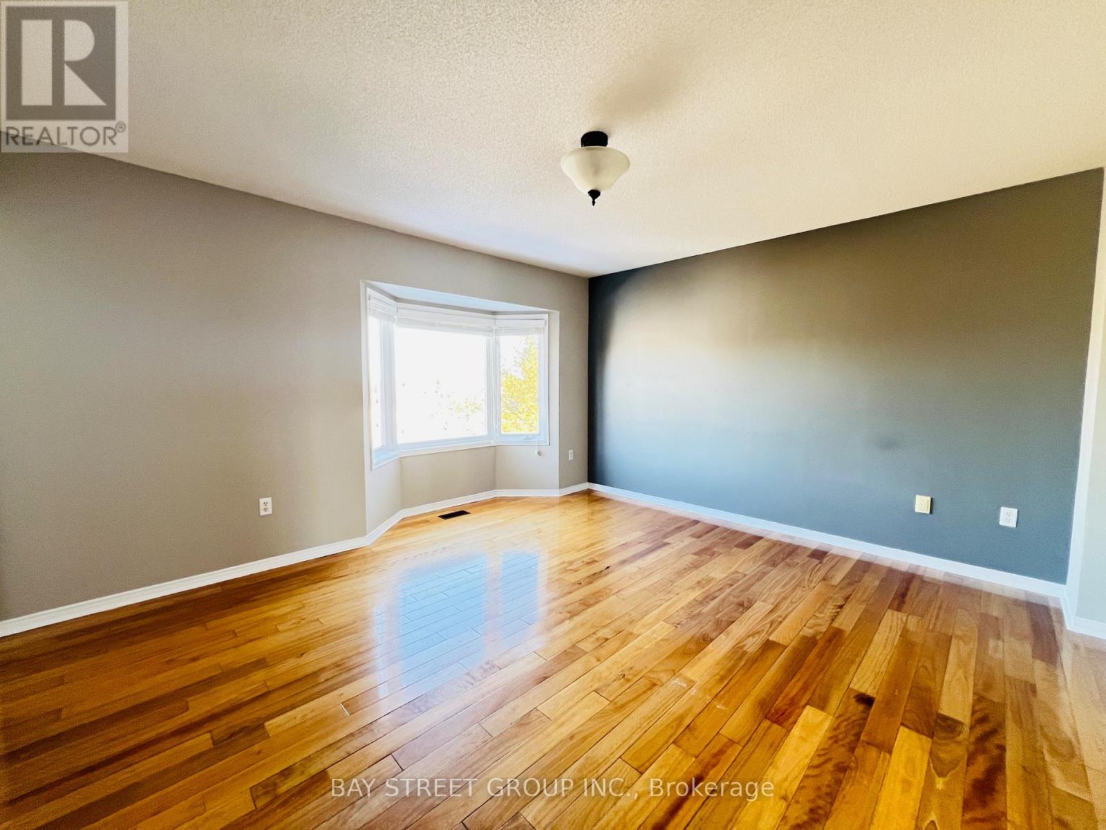 63 Royal Chapin Crescent, Richmond Hill, Ontario  L4S 2A7 - Photo 11 - N12839740