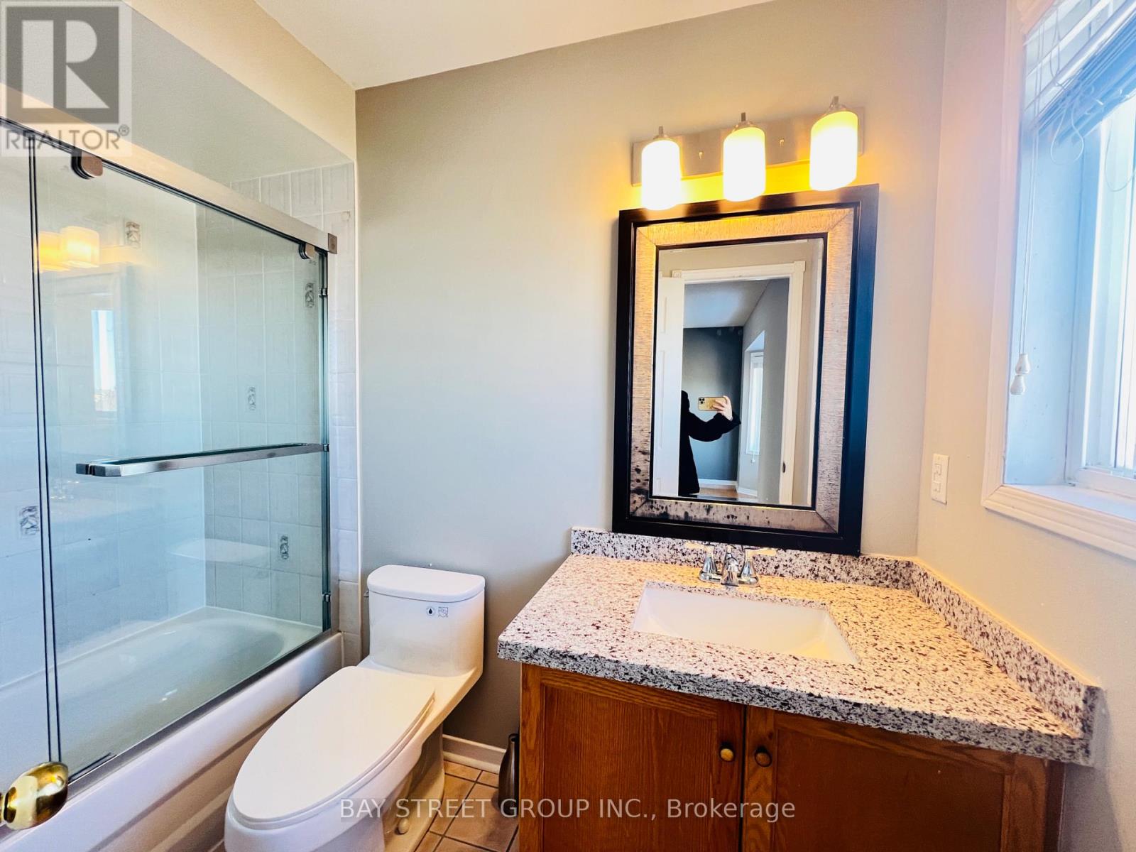 63 Royal Chapin Crescent, Richmond Hill, Ontario  L4S 2A7 - Photo 15 - N12839740