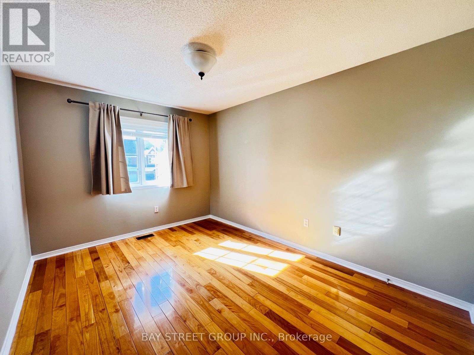 63 Royal Chapin Crescent, Richmond Hill, Ontario  L4S 2A7 - Photo 16 - N12839740