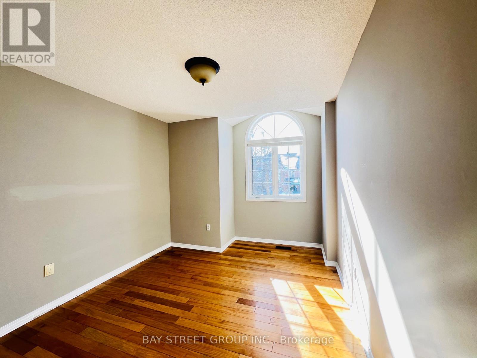 63 Royal Chapin Crescent, Richmond Hill, Ontario  L4S 2A7 - Photo 17 - N12839740