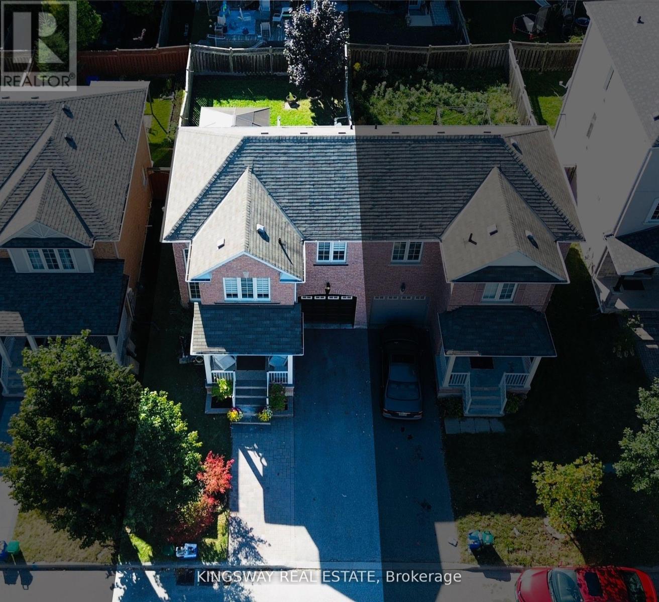 164 Gail Parks Crescent, Newmarket, Ontario  L3X 3C1 - Photo 2 - N12839778