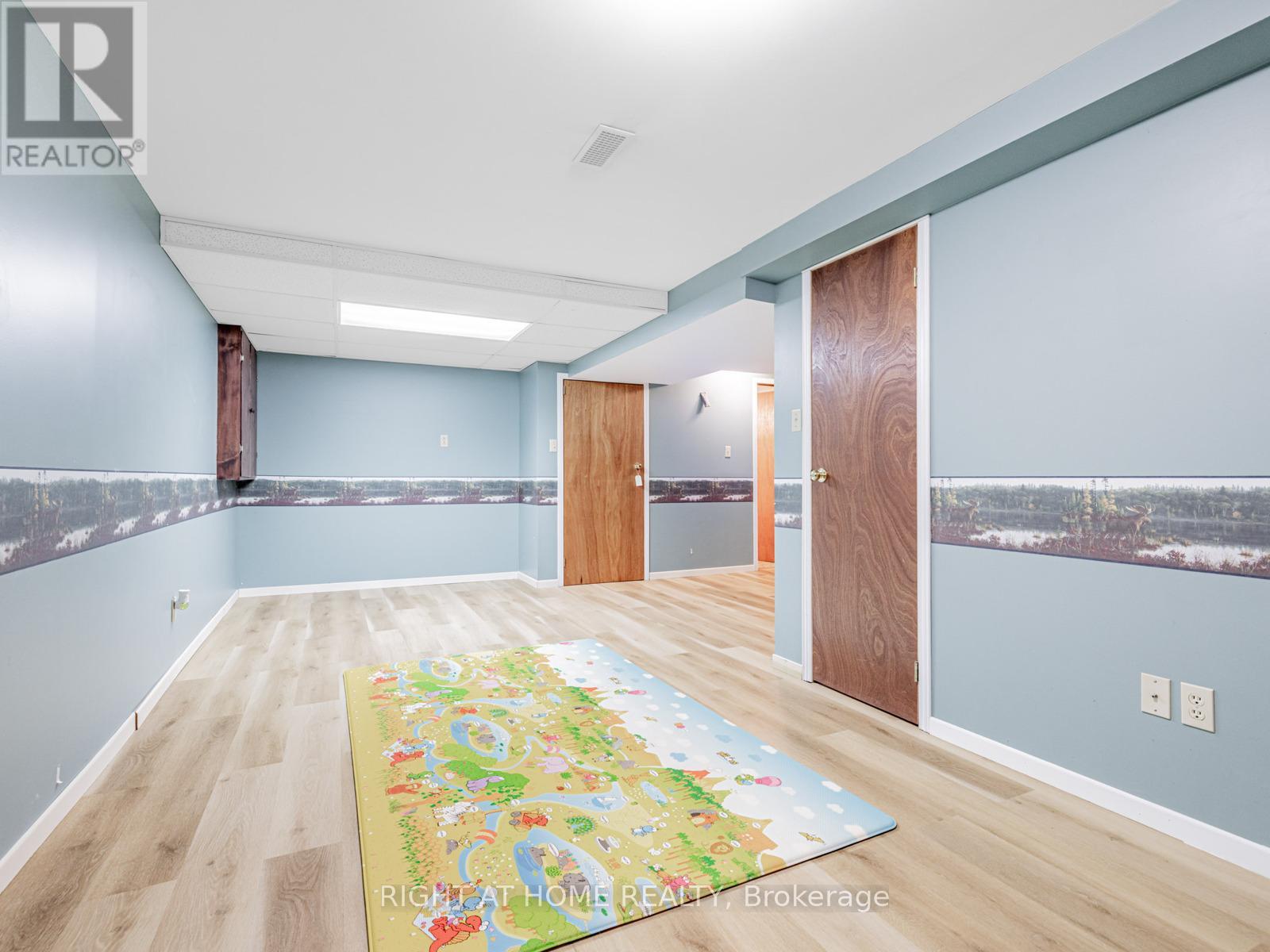 51 Moorcrest Drive, Aurora, Ontario  L4G 6C6 - Photo 30 - N12839796