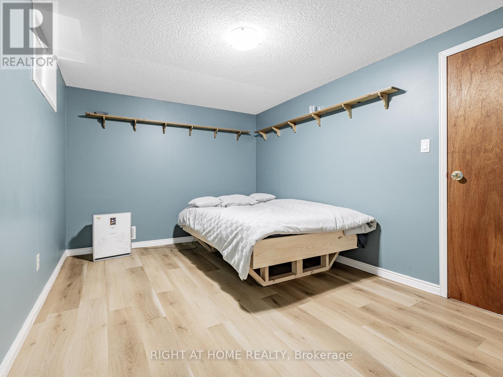 51 Moorcrest Drive, Aurora, Ontario  L4G 6C6 - Photo 31 - N12839796