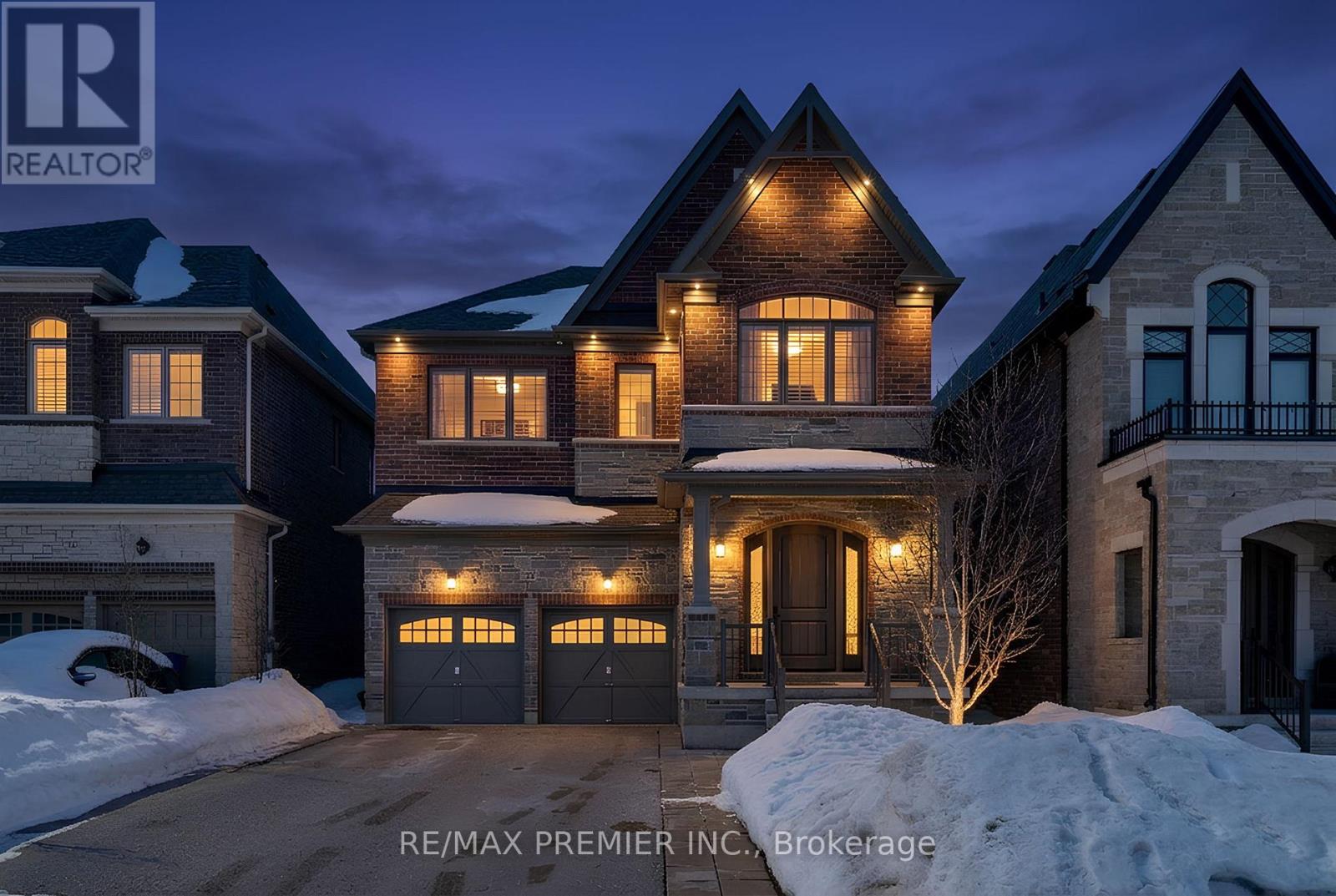 14 KING BOULEVARD, King, Ontario