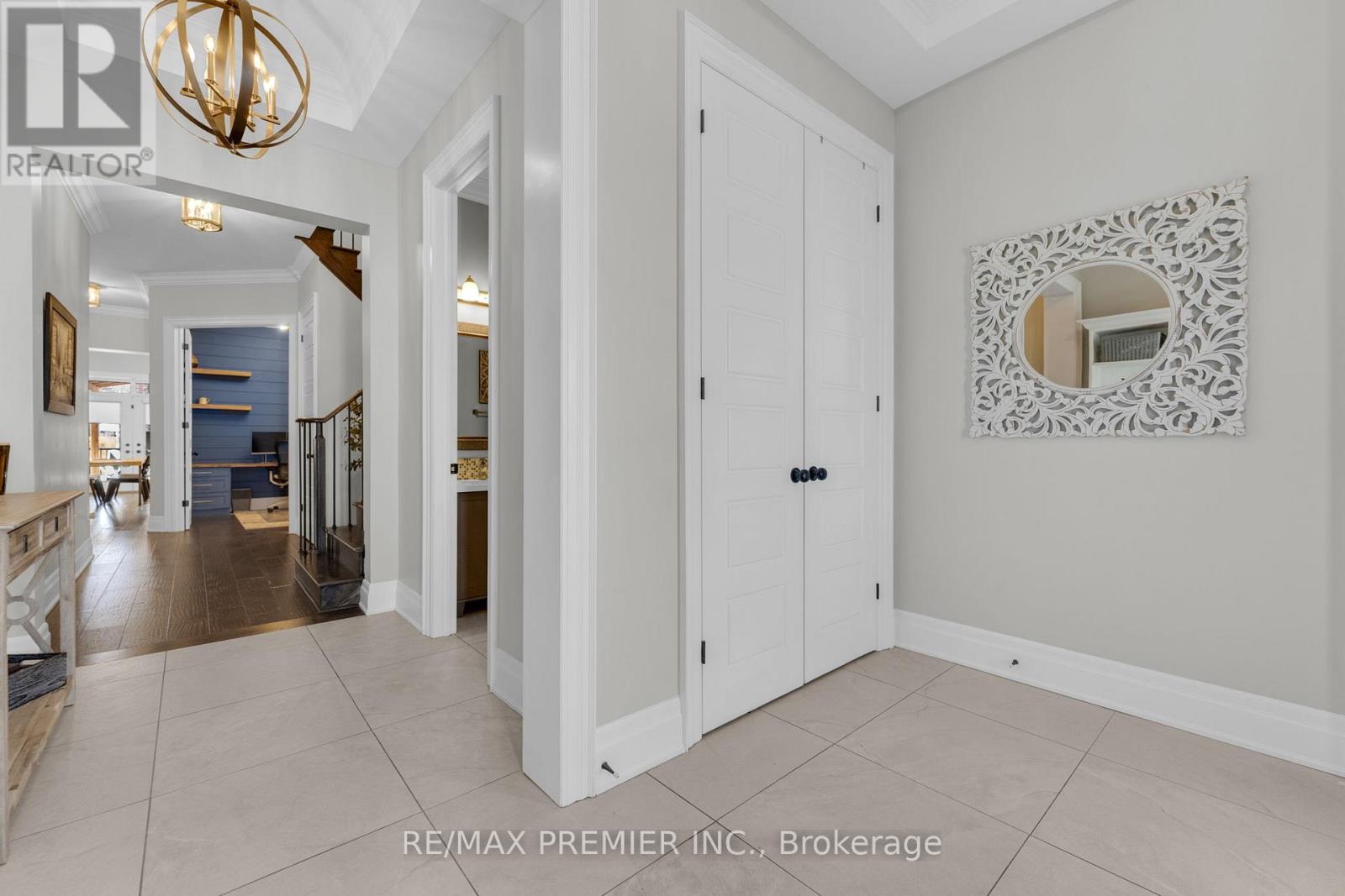 14 King Boulevard, King, Ontario  L7B 0P4 - Photo 3 - N12839816