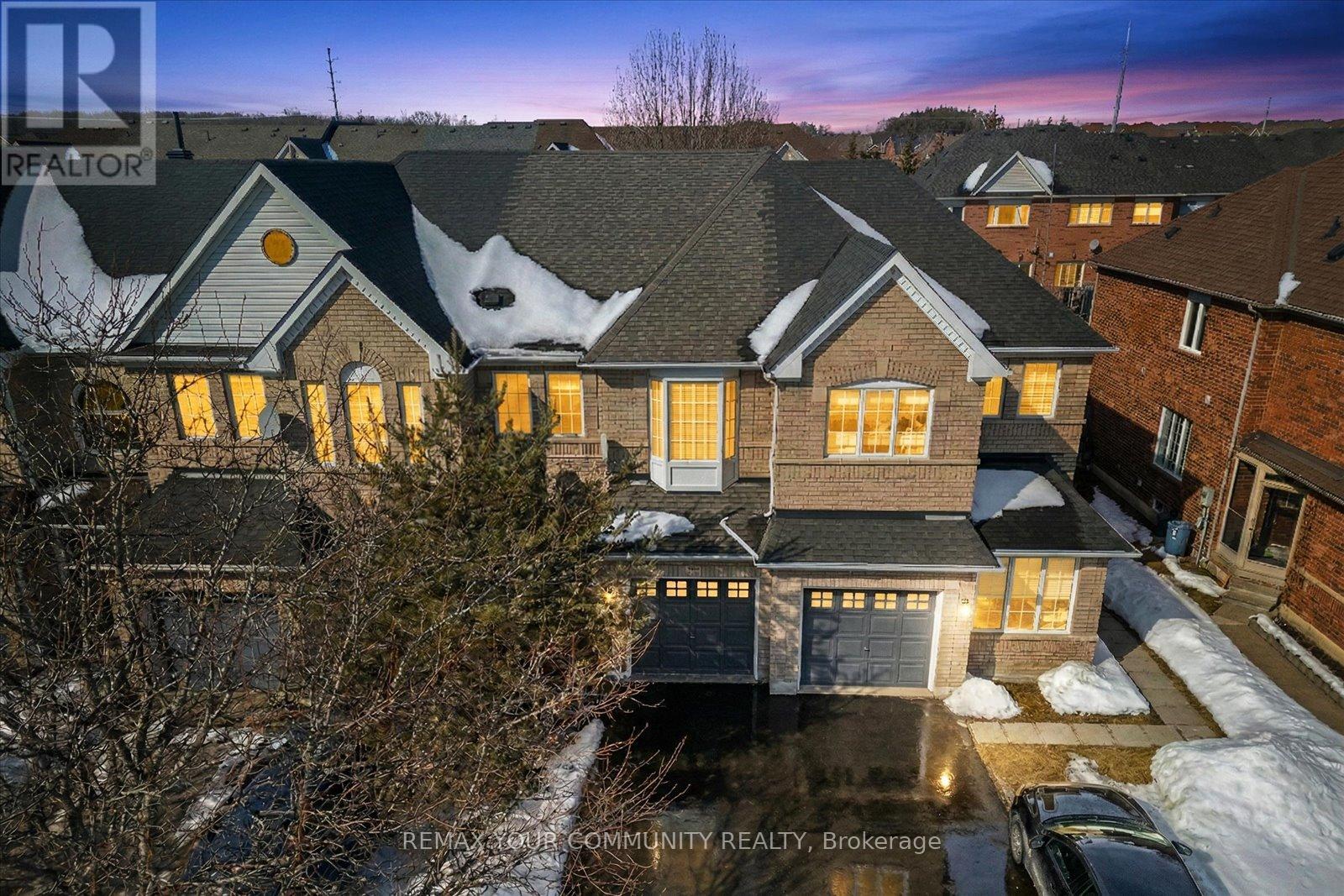 52 Novella Road, Vaughan, Ontario L4K 5J9 - Photo 1 - N12839860