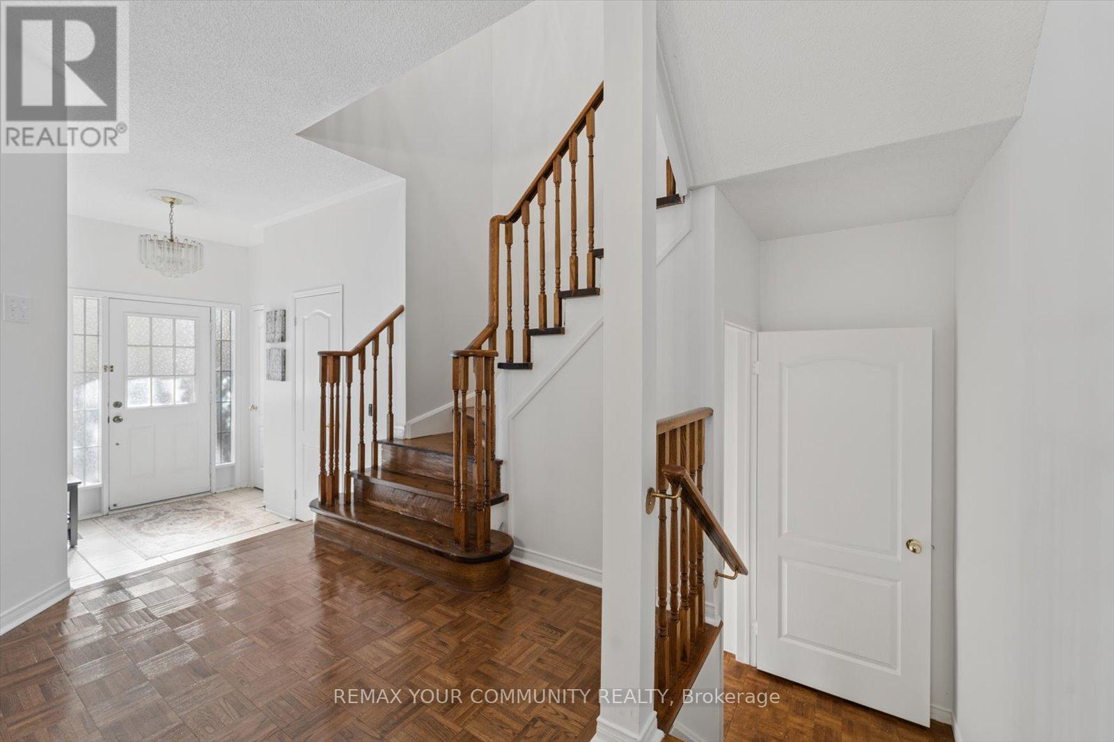 52 Novella Road, Vaughan, Ontario L4K 5J9 - Photo 6 - N12839860