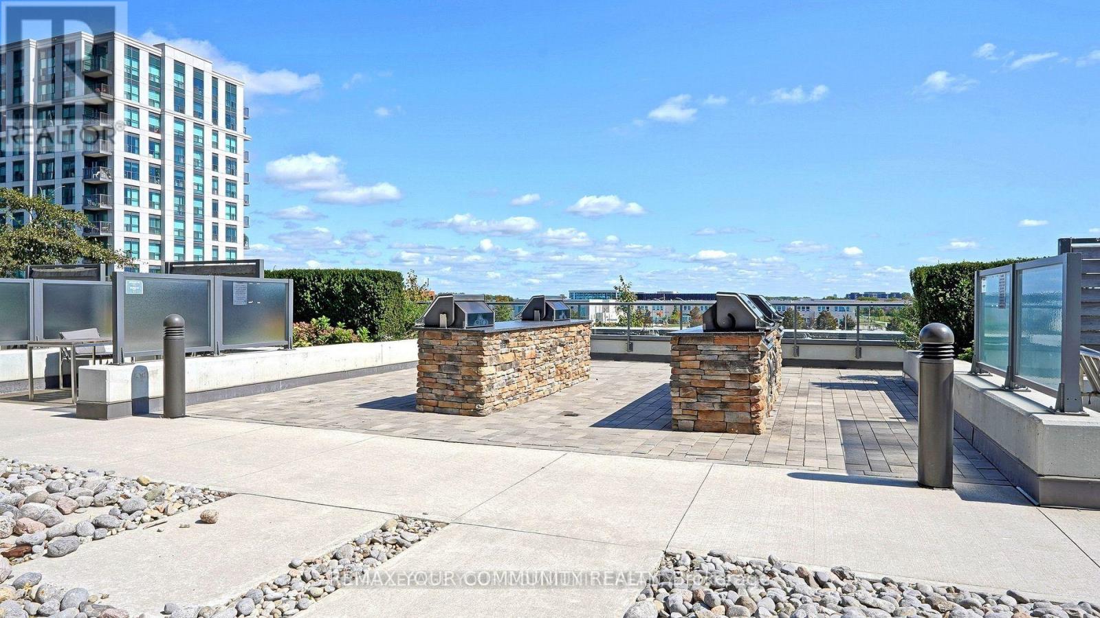 609 - 55 Oneida Crescent, Richmond Hill, Ontario  L4B 4T9 - Photo 25 - N12839920