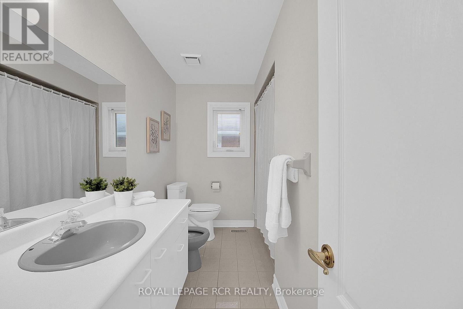 8932 Martin Grove Road, Vaughan, Ontario  L4H 1C3 - Photo 29 - N12839976