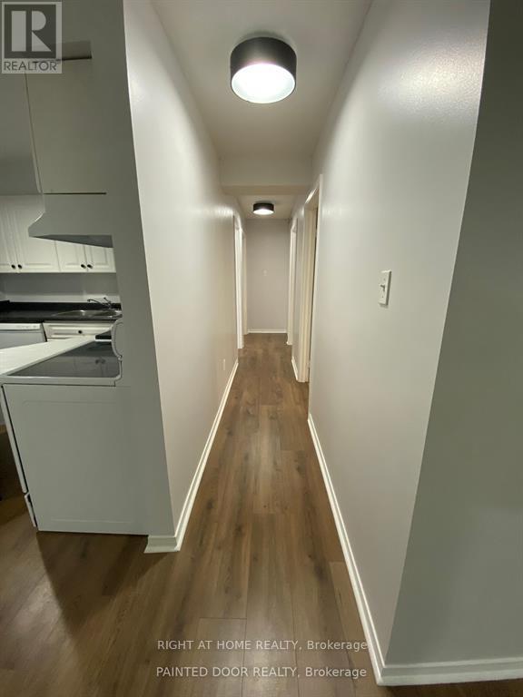 212 - 126 Bell Farm Road, Barrie, Ontario  L4M 6J3 - Photo 4 - S12839942