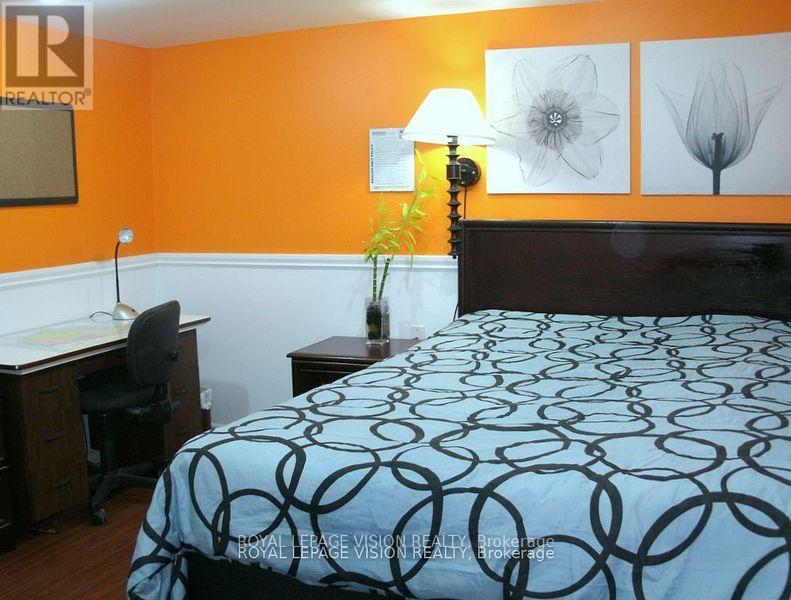 52 Ellendale Drive, Toronto, Ontario  M1P 1N5 - Photo 24 - E12828738