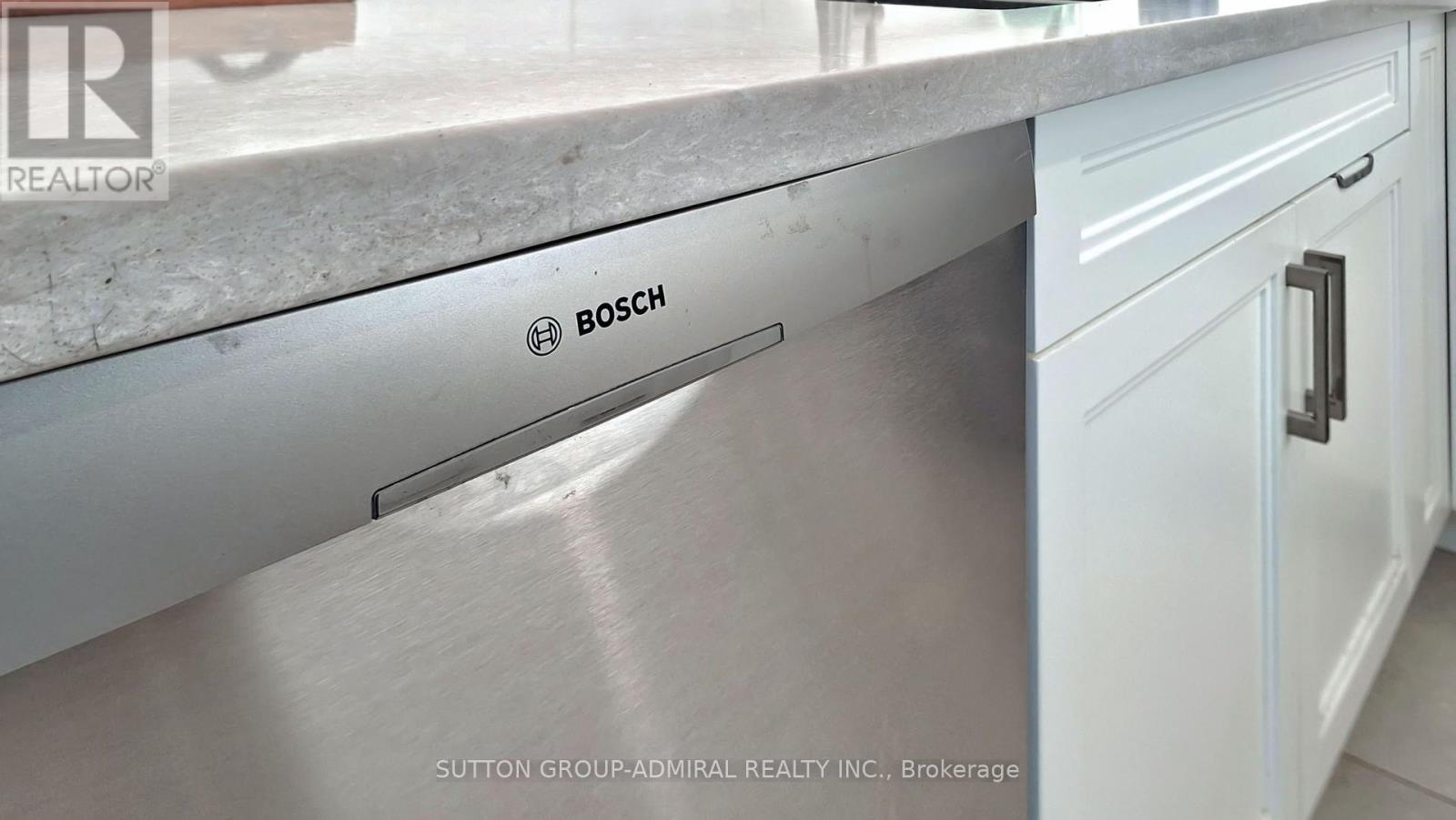 407 - 1 Emerald Lane, Vaughan, Ontario L4J 8N2 - Photo 14 - N12839982