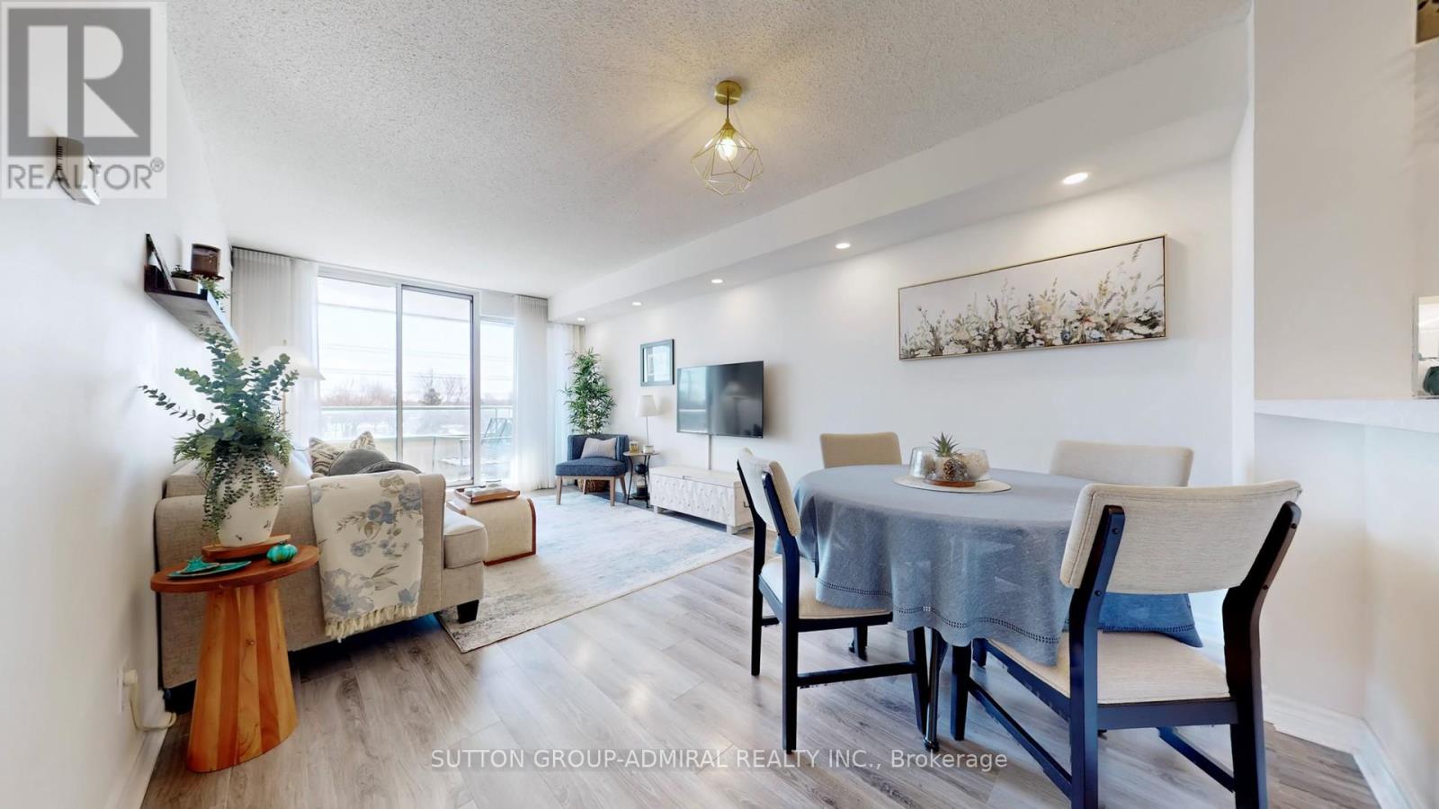 407 - 1 Emerald Lane, Vaughan, Ontario L4J 8N2 - Photo 5 - N12839982