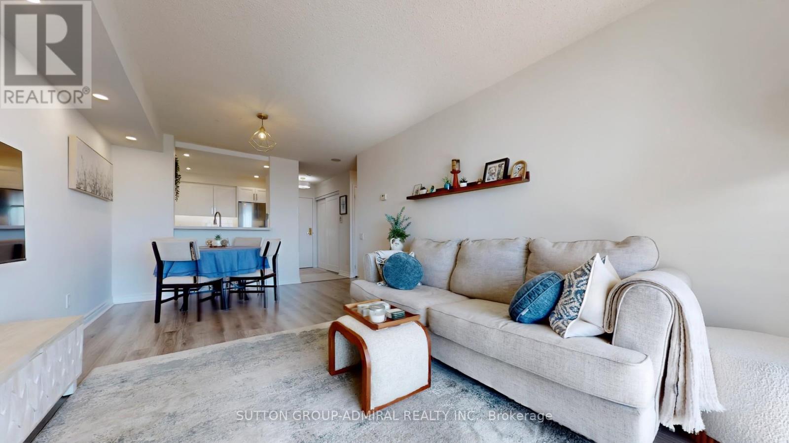 407 - 1 Emerald Lane, Vaughan, Ontario L4J 8N2 - Photo 6 - N12839982