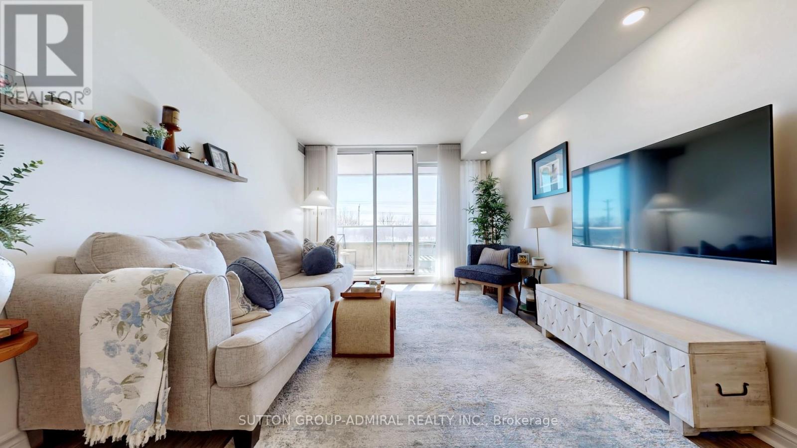 407 - 1 Emerald Lane, Vaughan, Ontario L4J 8N2 - Photo 3 - N12839982