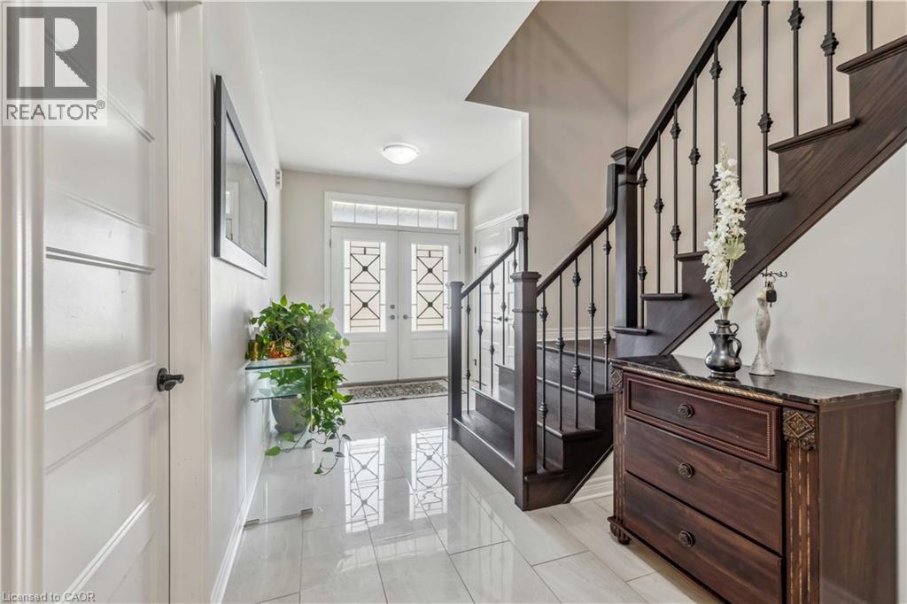 1 Hopkins Street, Thorold, Ontario  L2V 0E6 - Photo 4 - 40809214