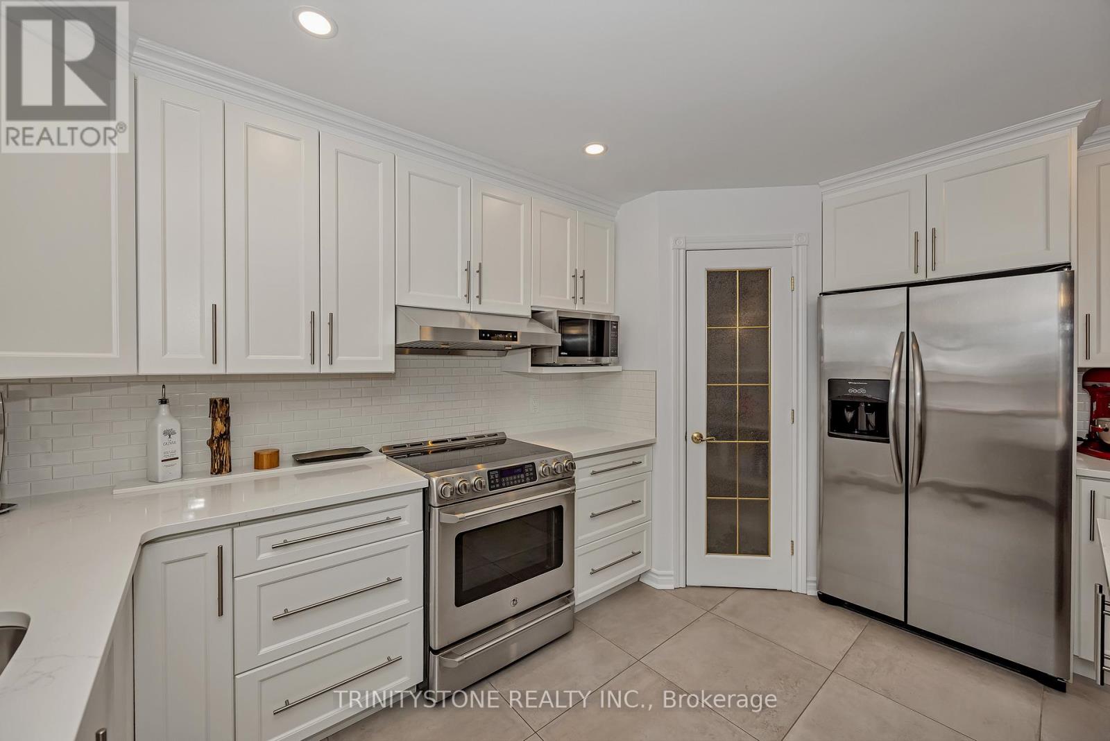 42 Heritage Grove Crescent, Ottawa, Ontario  K2S 1R2 - Photo 12 - X12839684