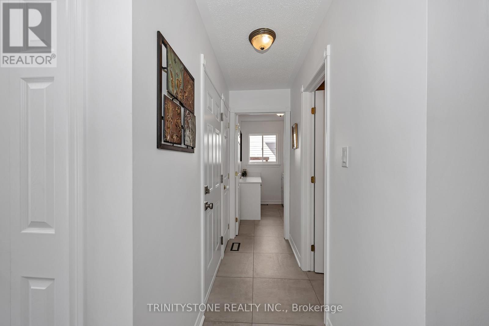 42 Heritage Grove Crescent, Ottawa, Ontario  K2S 1R2 - Photo 21 - X12839684