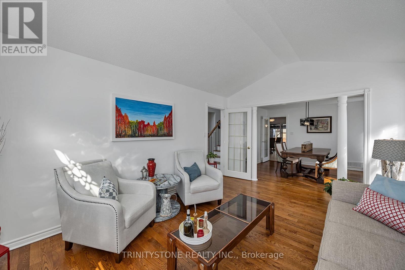 42 Heritage Grove Crescent, Ottawa, Ontario  K2S 1R2 - Photo 5 - X12839684