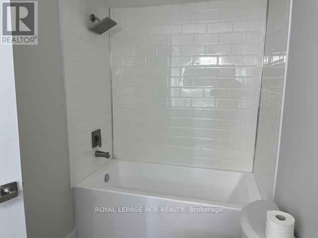 106 Burbank Crescent, Orangeville, Ontario  L9W 3E7 - Photo 19 - W12834468