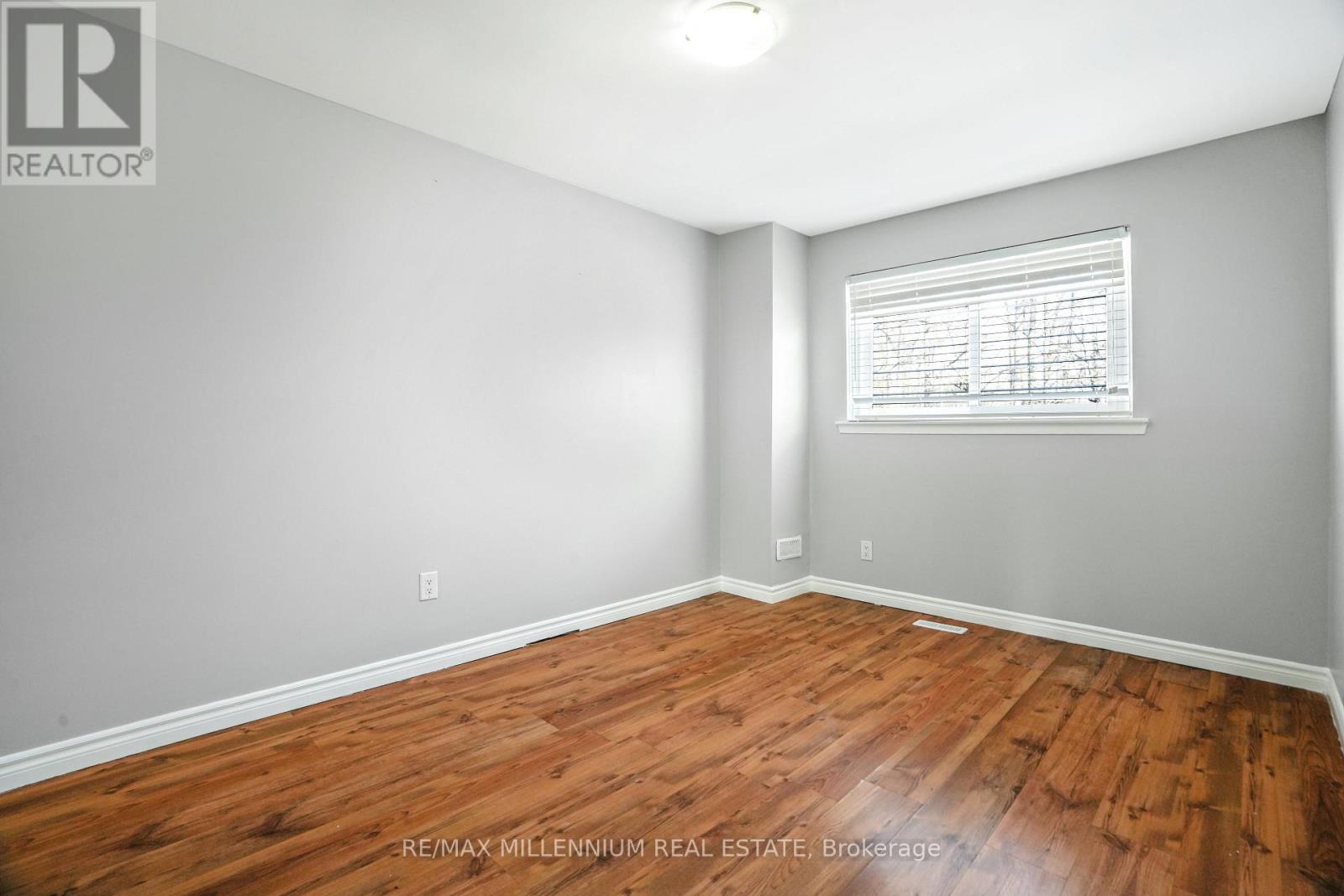 7 Mcmullen Crescent, Brampton, Ontario  L6S 3M2 - Photo 14 - W12839728