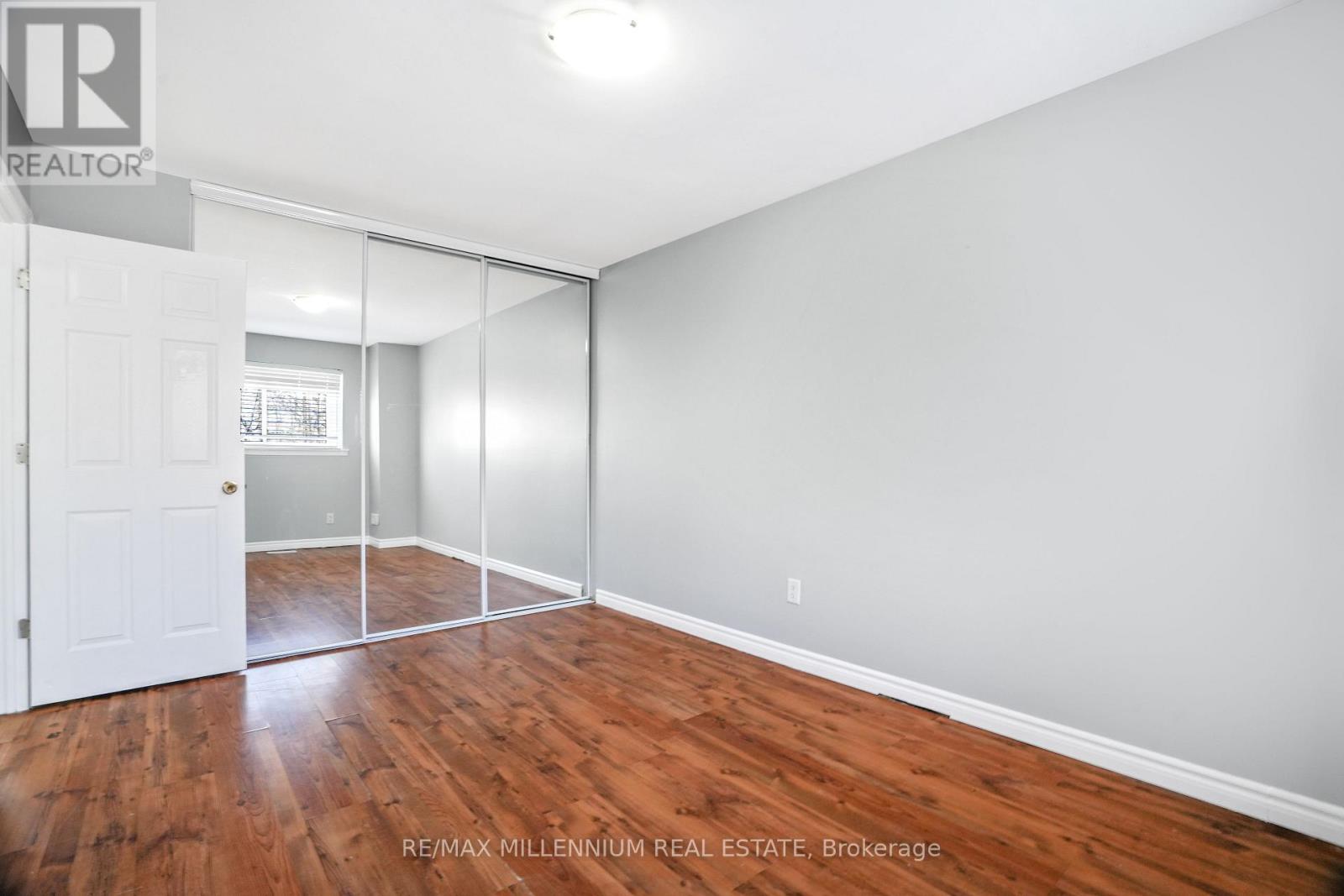 7 Mcmullen Crescent, Brampton, Ontario  L6S 3M2 - Photo 15 - W12839728