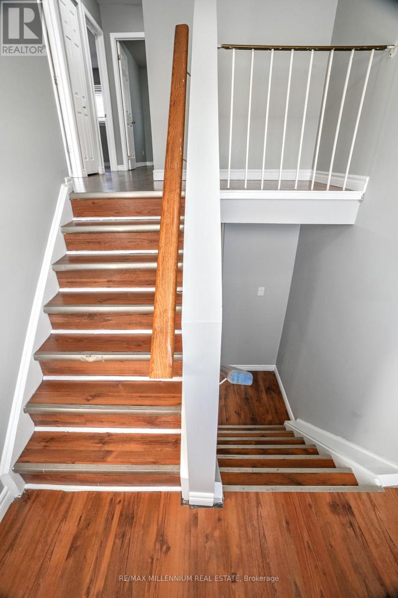 7 Mcmullen Crescent, Brampton, Ontario  L6S 3M2 - Photo 20 - W12839728